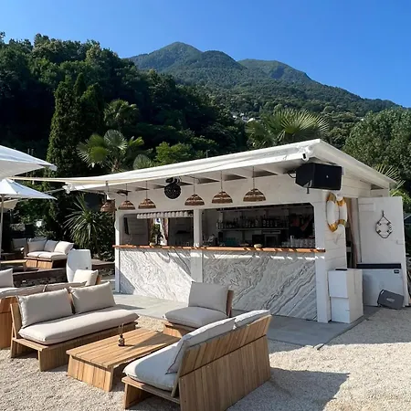 Riva Boutique I Club I Loges I Restaurant *