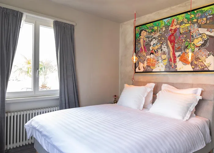 Hotel Riva Boutique I Restaurant I Club Gambarogno