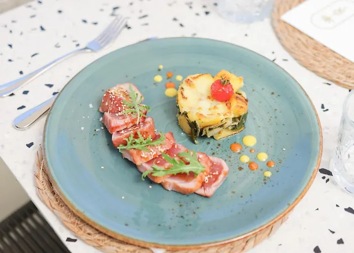 Riva Boutique I Restaurant I Club 호텔 Gambarogno