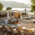 Riva Boutique I Restaurant I Club