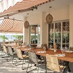 Riva Boutique I Restaurant I Club Hotel
