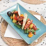 Riva Boutique I Restaurant I Club *