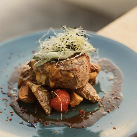 Riva Boutique I Restaurant I Club * Gambarogno