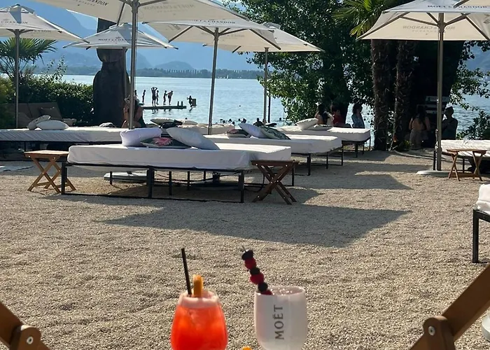 Riva Boutique I Restaurant I Club * Gambarogno