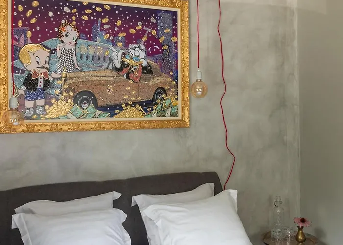 Riva Boutique I Restaurant I Club מלון Gambarogno