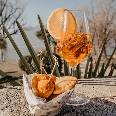 Riva Beach Club I Boutique Hotel I Restaurant Hotel