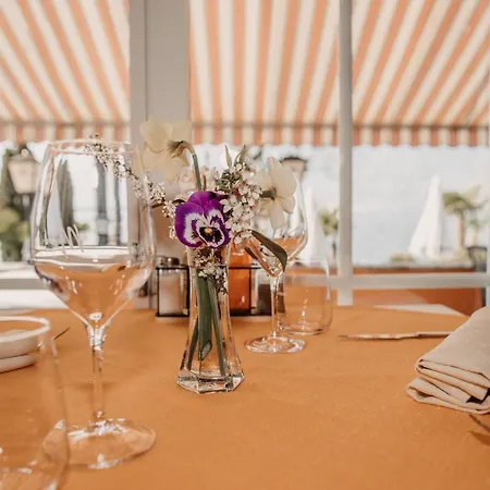 Riva Beach Club I Boutique Hotel I Restaurant Hotel *