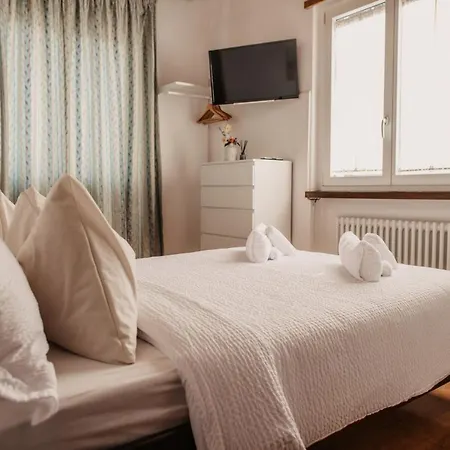 Riva Beach Club I Boutique Hotel I Restaurant Hotel *