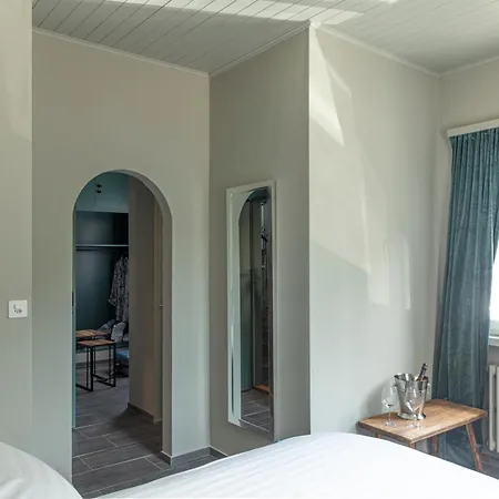 Riva Beach Club I Boutique Hotel I Restaurant *