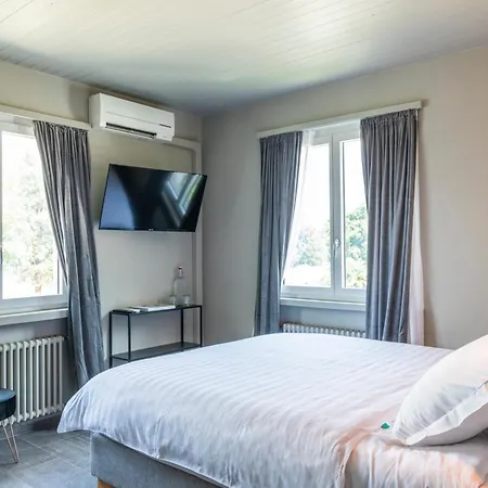 Hotel Riva Boutique I Restaurant I Club Gambarogno