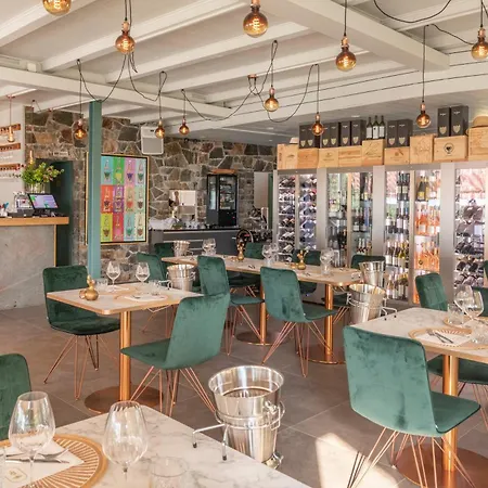Riva Beach Club I Boutique Hotel I Restaurant Hotel