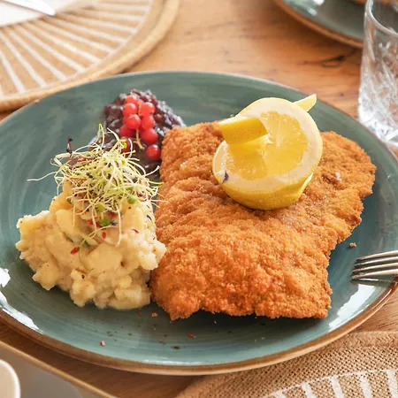 Riva Beach Club I Boutique Hotel I Restaurant * Gambarogno