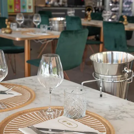Hotel Riva Beach Club I Boutique Hotel I Restaurant