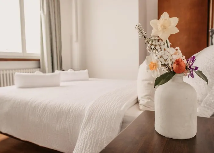 Riva Boutique I Restaurant I Club Hotel *