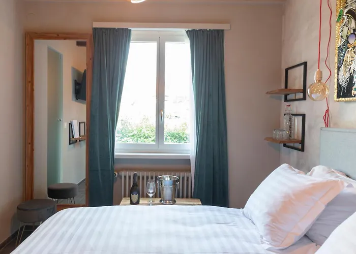 Hotel Riva Boutique I Restaurant I Club